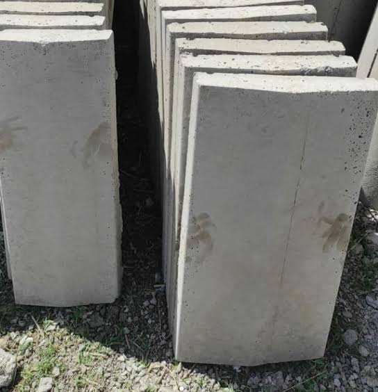 Precast concrete copings